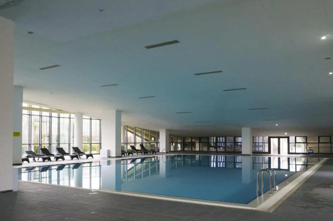 Magneficent Luxury Residence With Pool And Fitnes Истанбул Екстериор снимка